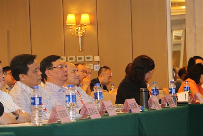 第十一屆硅橡膠技術(shù)信息交流會，匯富硅材料成功舉辦第二屆“匯富杯”《有機硅材料》優(yōu)秀論文獎頒獎儀式