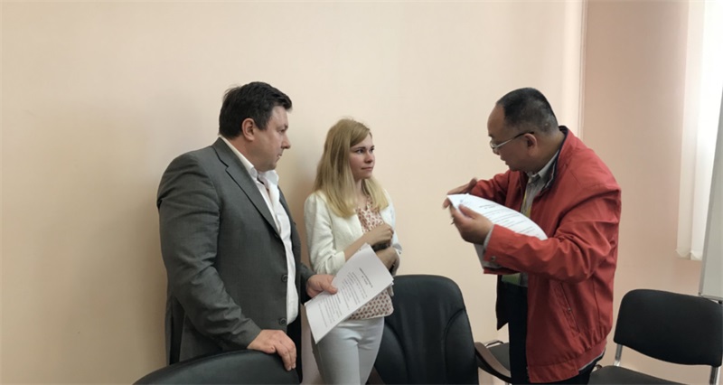 匯富硅材料加強(qiáng)國際交流，共促行業(yè)發(fā)展